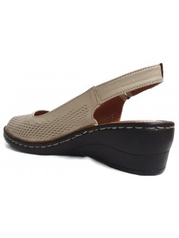 Pantofi perforati bej din piele naturala 5201